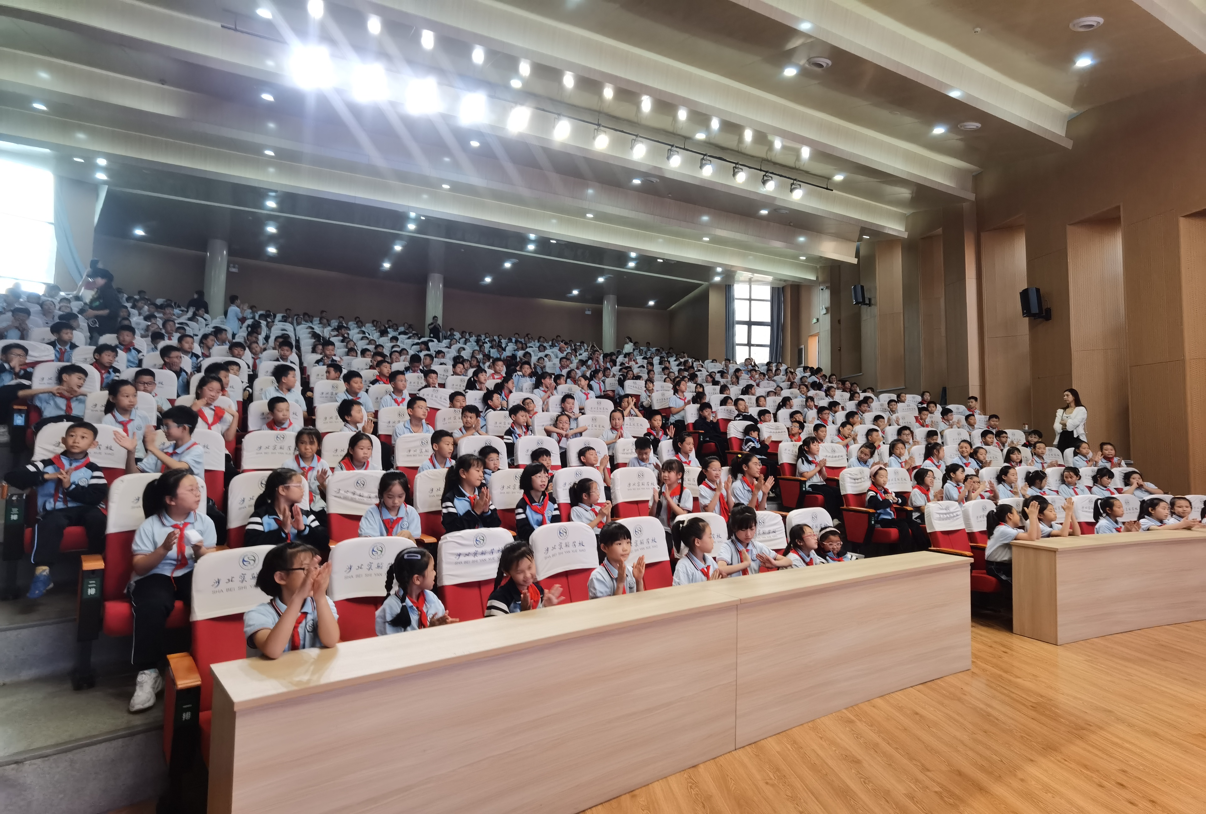 1704167483328408.png 图片7.png