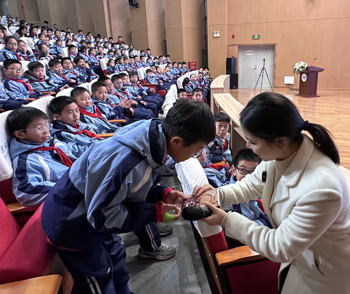 1704167905655359.png 图片13.png