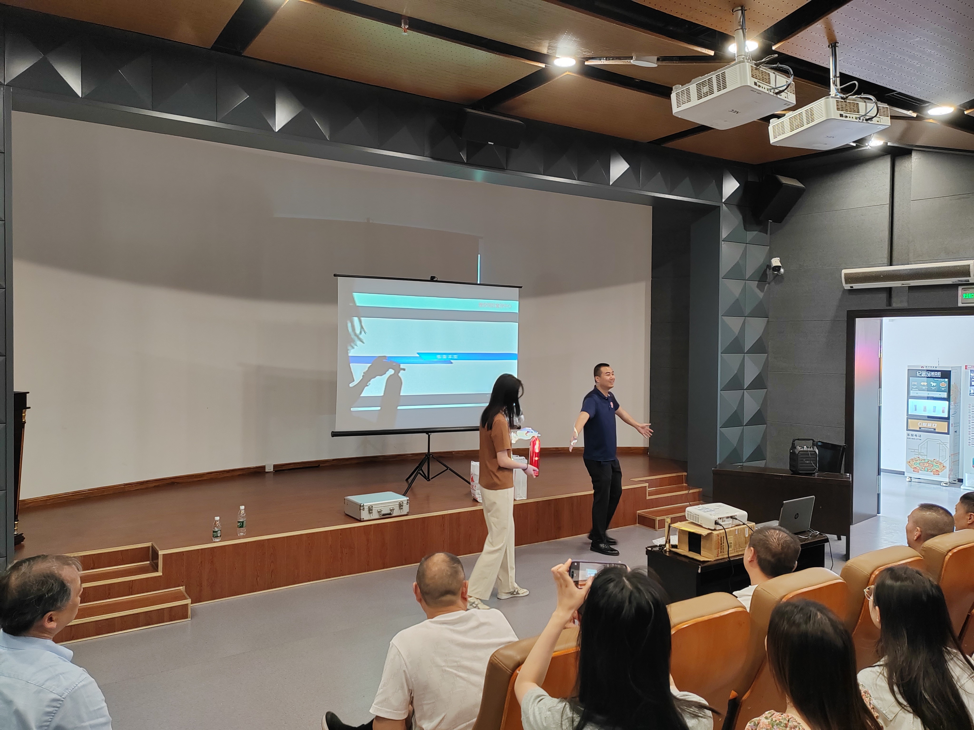 1734322232723628.jpg 3.jpg