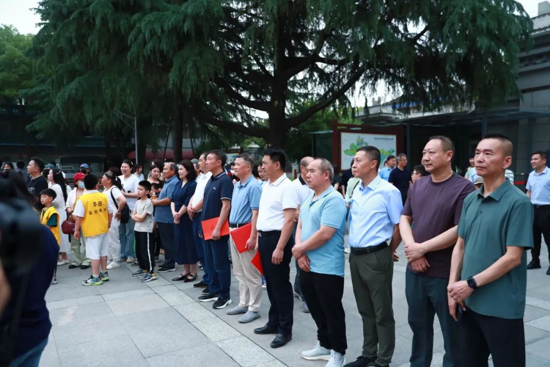 1747727544809832.jpg 2.jpg